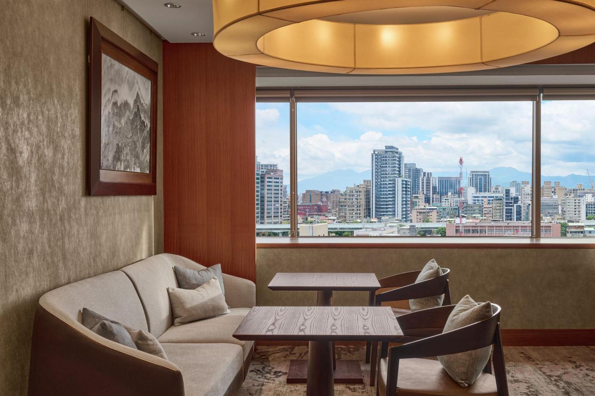 Sheraton Grand Taipei Hotel Екстериор снимка
